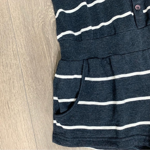 Aritzia TNA Striped Romper Playsuit jumpsuit Navy Blue Sleeveless Racerback XS - Picture 6 of 16